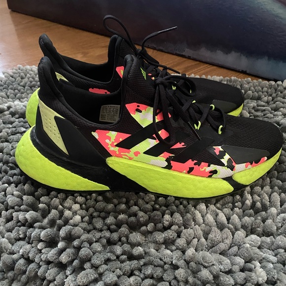 Adidas Mens  Black and Neon Yellow Sneakers SIZE 11.5 - Picture 1 of 10